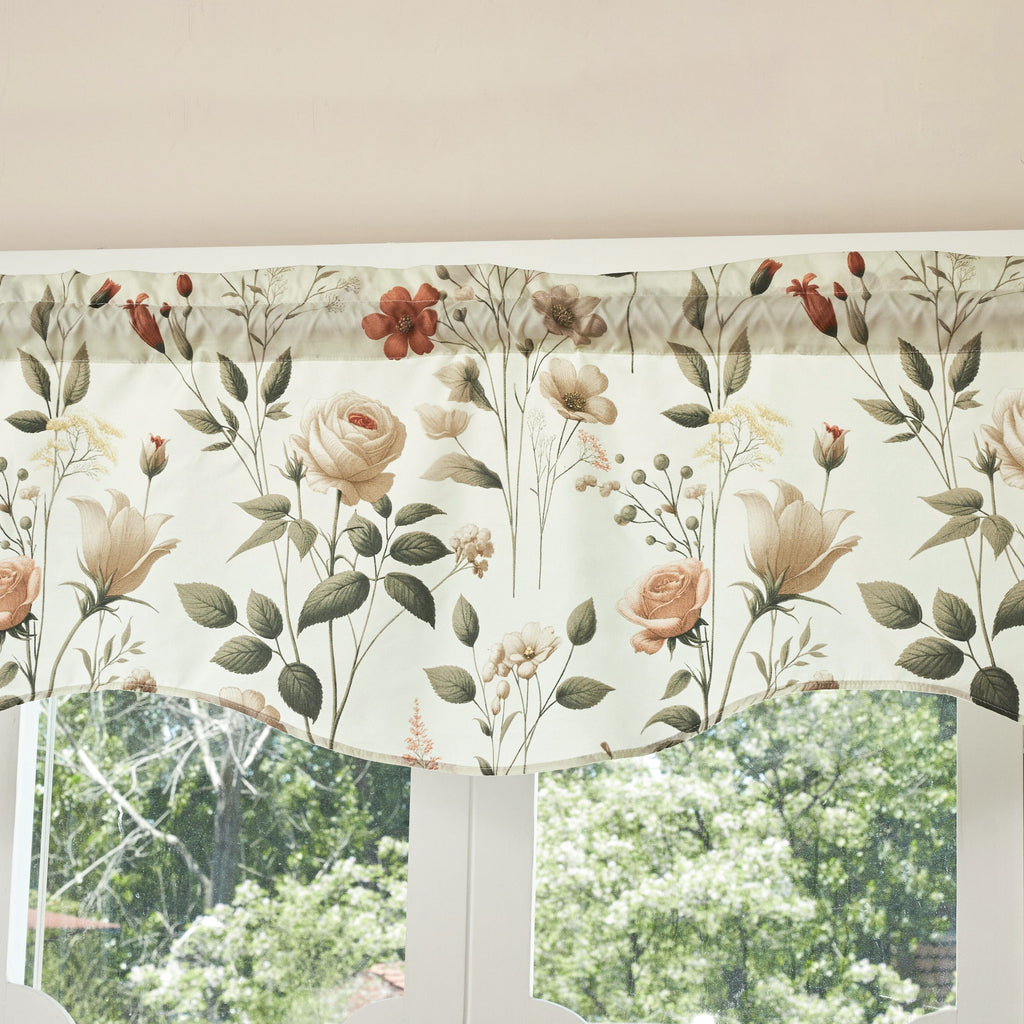 DaDalogy Enchanted Meadow Bed in a bag Set - Victoria Garden Delicate Floral Symphony in Beige, Rose, and Soft Green, Luxuriously Soft Quilted Set