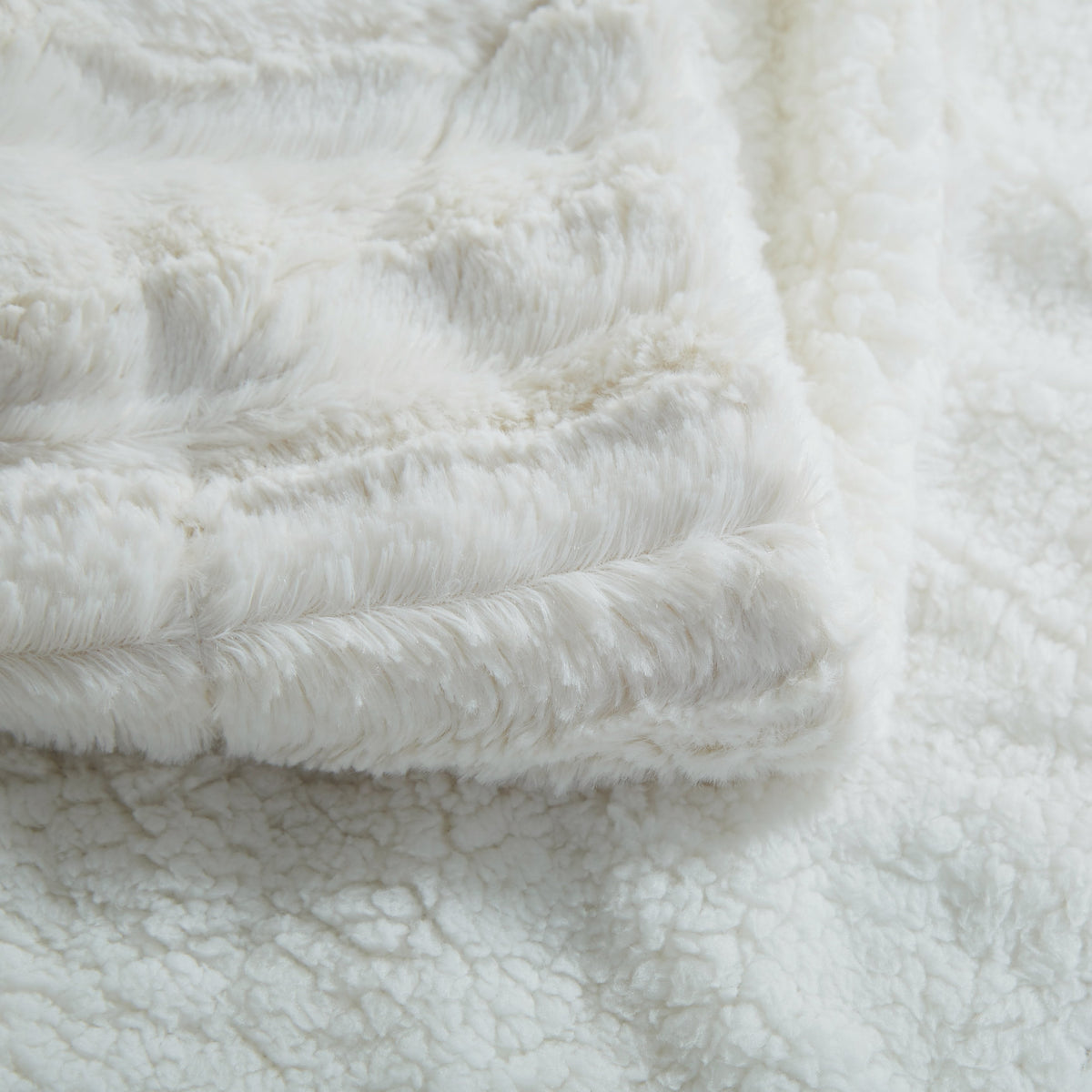 Tache White Ivory Polar Faux Fur with Sherpa Throw Blanket